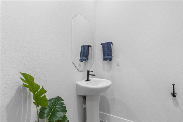 9516 Petrichor BLVD, Manor, TX 78653