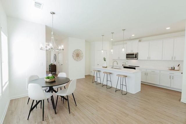 19 Fausett Lane, Dawsonville, GA 30534