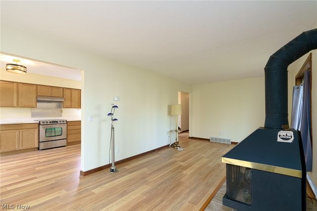 495 Cahoon Road, Bay Village, OH 44140