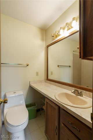 495 Cahoon Road, Bay Village, OH 44140