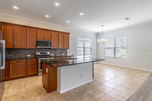 962 GRAND HILLTOP DRIVE, Apopka, FL 32703