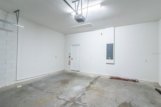 962 GRAND HILLTOP DRIVE, Apopka, FL 32703