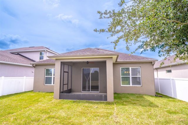 962 GRAND HILLTOP DRIVE, Apopka, FL 32703