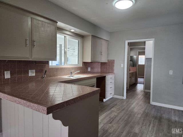 3312 Colgate Lane, Bakersfield, CA 93306