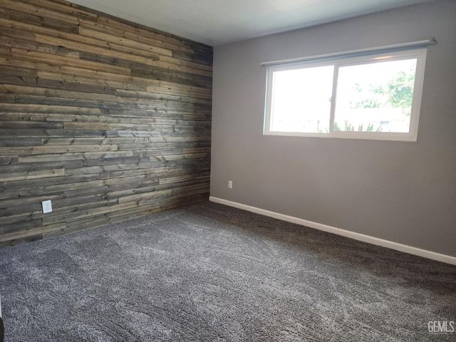 3312 Colgate Lane, Bakersfield, CA 93306