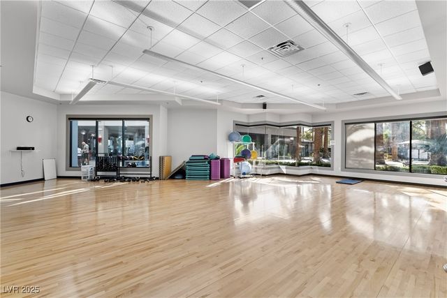 181 Short Ruff Way, Las Vegas, NV 89148