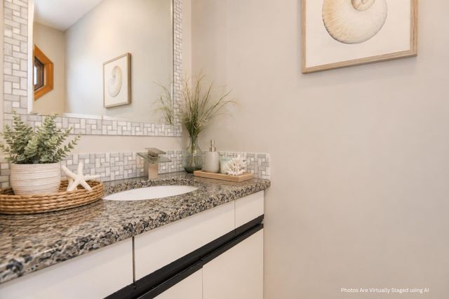 62 Schooner Landing, Hampton, NH 03842
