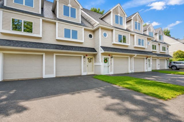 62 Schooner Landing, Hampton, NH 03842
