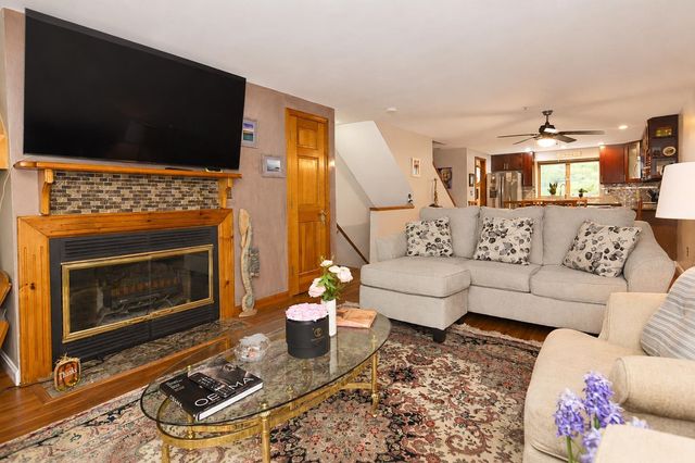 62 Schooner Landing, Hampton, NH 03842