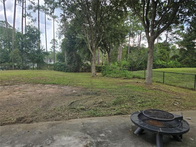 1715 9TH AVENUE, Deland, FL 32724