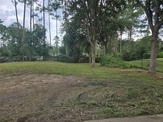 1715 9TH AVENUE, Deland, FL 32724