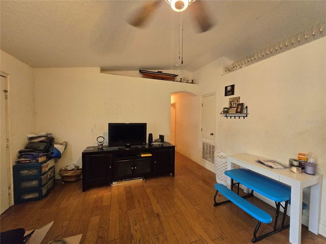 1715 9TH AVENUE, Deland, FL 32724