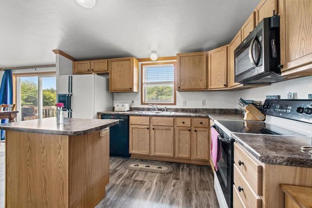 7961 EASY STREET, Fremont, WI 54940