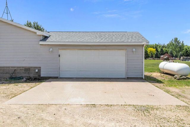 7961 EASY STREET, Fremont, WI 54940