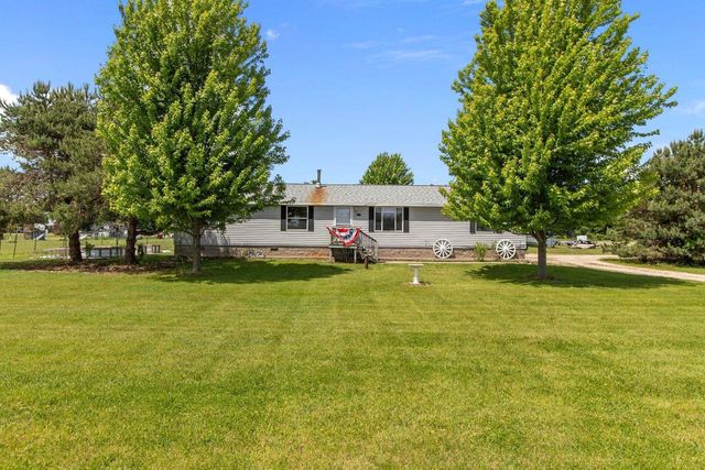 7961 EASY STREET, Fremont, WI 54940