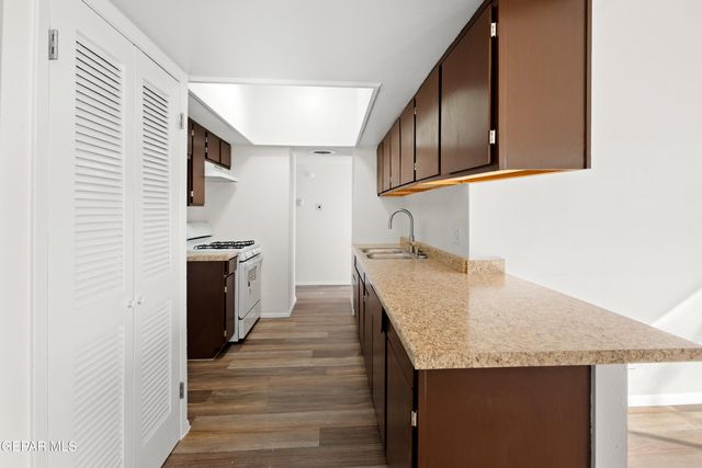 5726 SHERBROOKE Avenue, El Paso, TX 79924