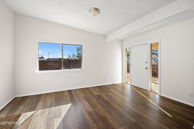 5726 SHERBROOKE Avenue, El Paso, TX 79924