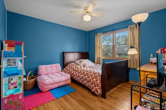 1610 Heather Drive, Aurora, IL 60506