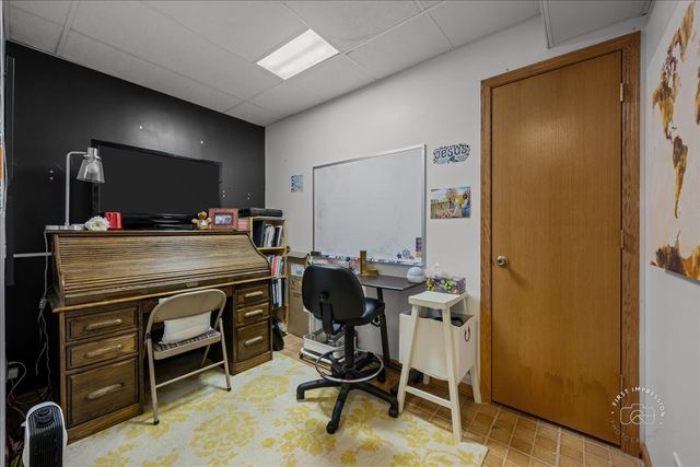 1610 Heather Drive, Aurora, IL 60506