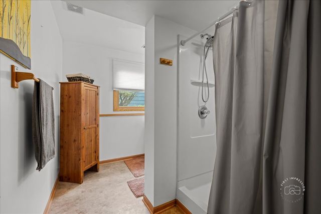 1610 Heather Drive, Aurora, IL 60506