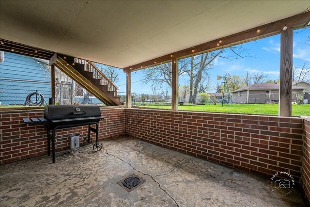 1610 Heather Drive, Aurora, IL 60506