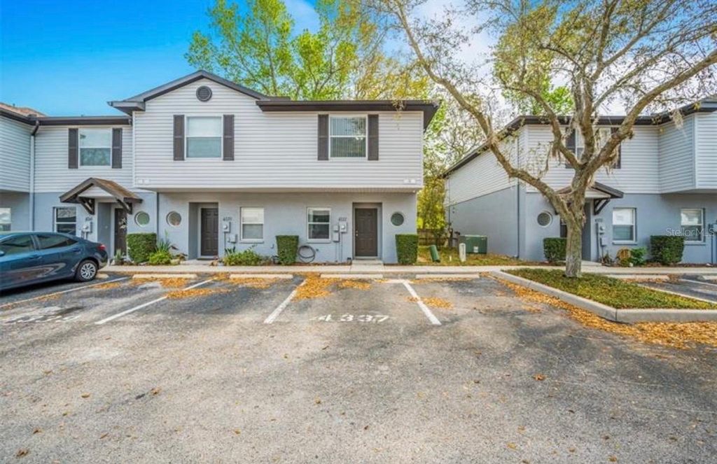 4337 HAR PAUL CIRCLE, Tampa, FL 33614
