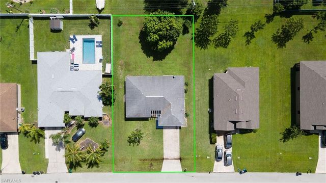 919 SE 5th PL, Cape Coral, FL 33990
