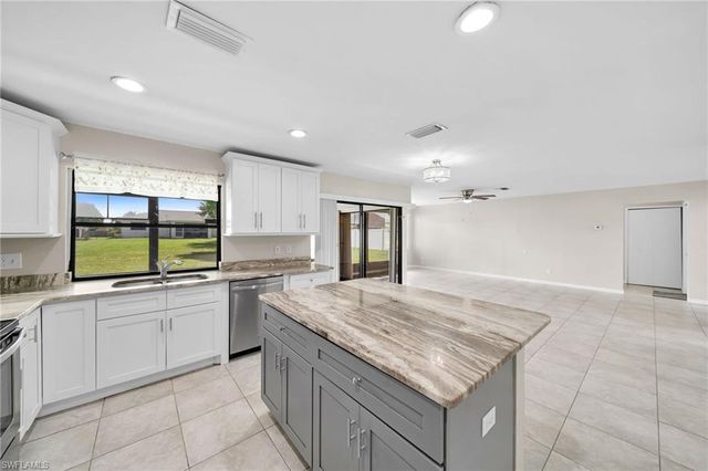 919 SE 5th PL, Cape Coral, FL 33990