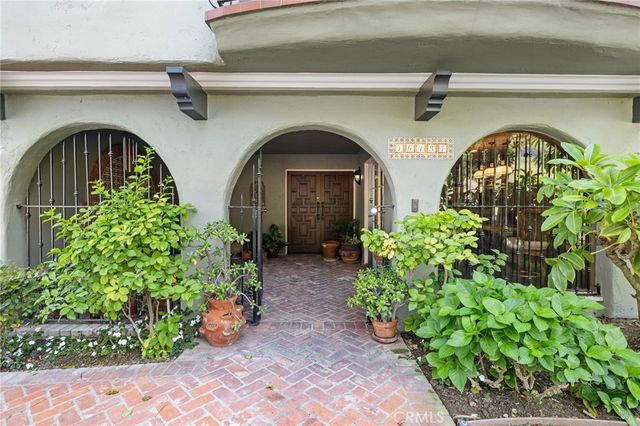 16134 Lomacitas Lane, Whittier, CA 90603