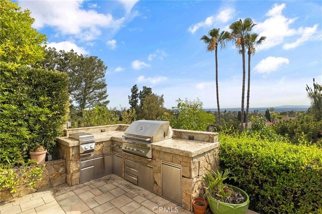 16134 Lomacitas Lane, Whittier, CA 90603