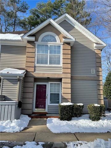 343 Gainsborough Sq Unit 4, Chesapeake, VA 23320