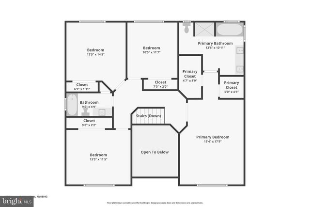 18 REGENCY DR, Voorhees, NJ 08043