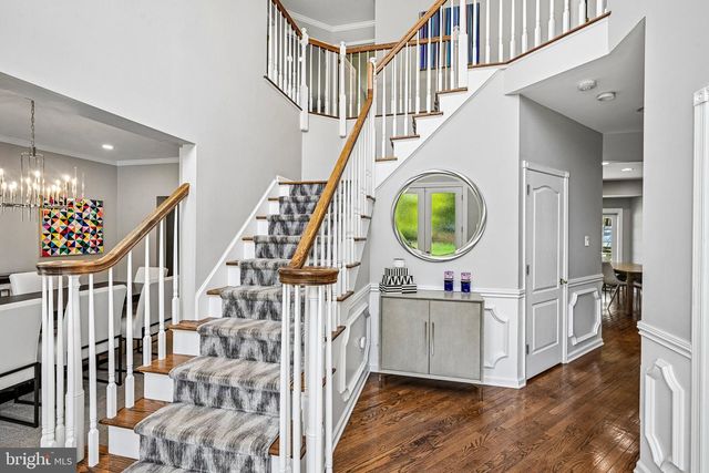 18 REGENCY DR, Voorhees, NJ 08043