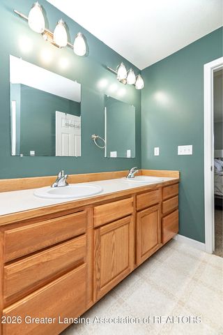 1572 Gander Hill Drive, Holt, MI 48842