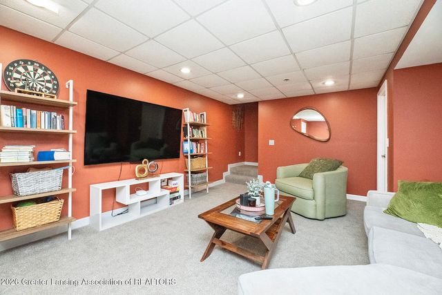 1572 Gander Hill Drive, Holt, MI 48842