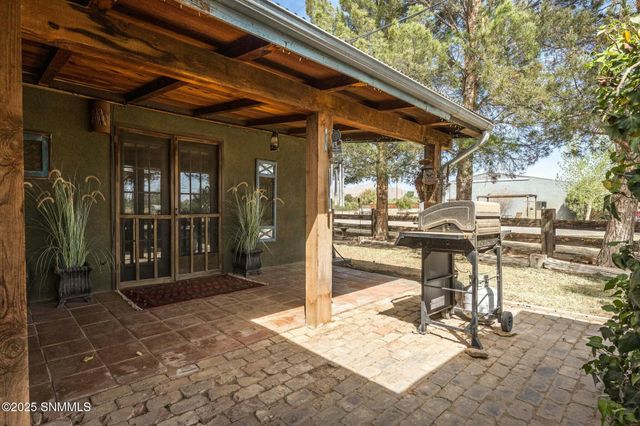 1911 Trails End Road, Las Cruces, NM 88007