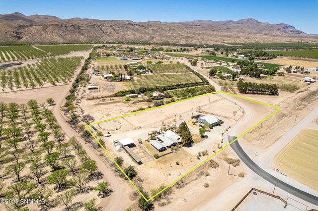 1911 Trails End Road, Las Cruces, NM 88007