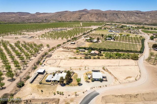 1911 Trails End Road, Las Cruces, NM 88007