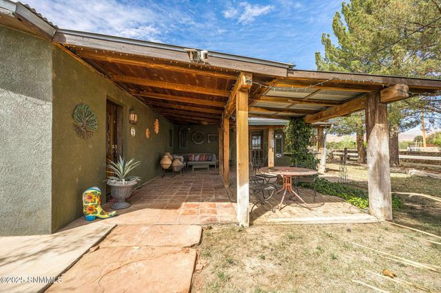 1911 Trails End Road, Las Cruces, NM 88007
