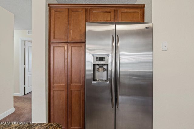 201 25TH Avenue S N32, Jacksonville Beach, FL 32250