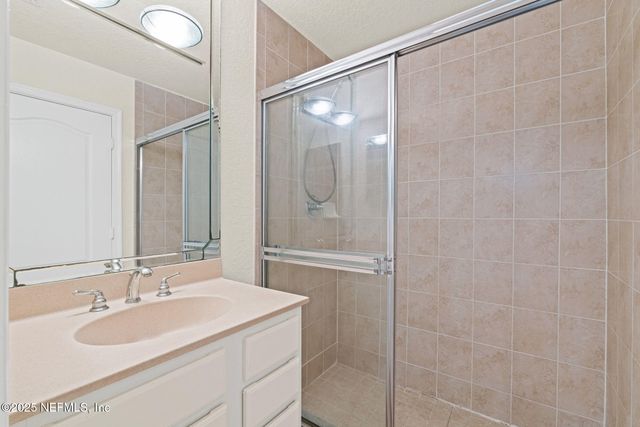 201 25TH Avenue S N32, Jacksonville Beach, FL 32250