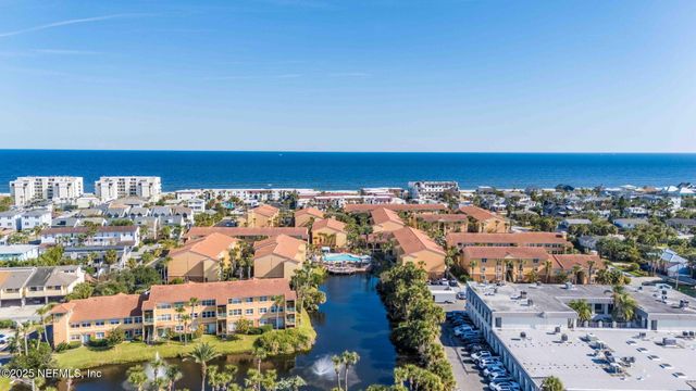 201 25TH Avenue S N32, Jacksonville Beach, FL 32250