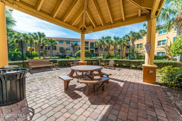 201 25TH Avenue S N32, Jacksonville Beach, FL 32250