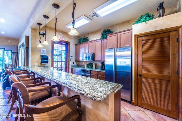 201 25TH Avenue S N32, Jacksonville Beach, FL 32250