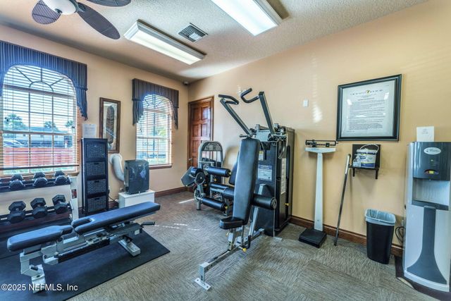 201 25TH Avenue S N32, Jacksonville Beach, FL 32250