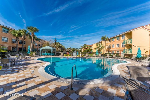 201 25TH Avenue S N32, Jacksonville Beach, FL 32250