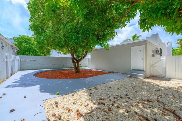 8057 NE 1st Avenue 2, Miami, FL 33138