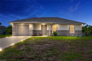 2701 Darlene PL, Lehigh Acres, FL 33971