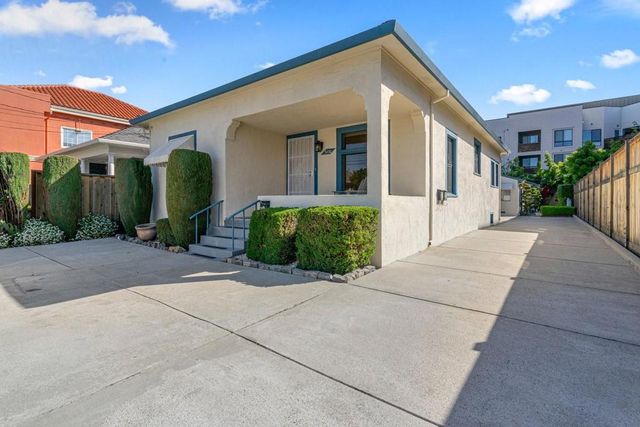 3430 The Alameda, Santa Clara, CA 95050