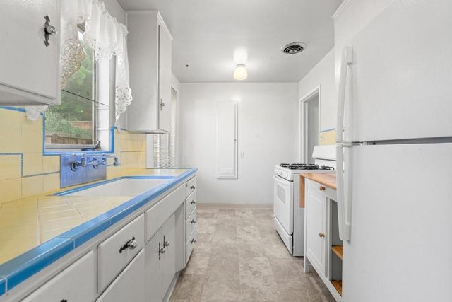 3430 The Alameda, Santa Clara, CA 95050